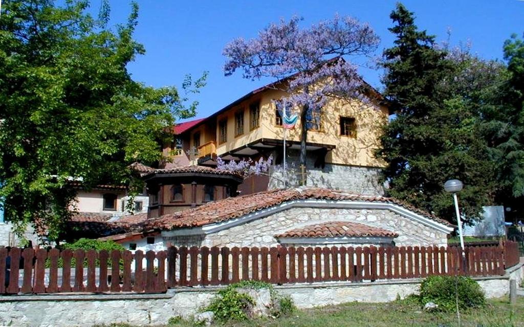 Hotel Estreya And Saints Constantine and Helena